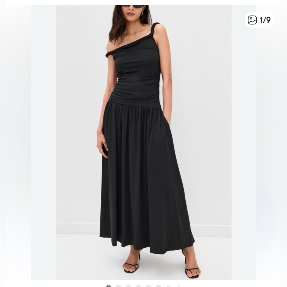 NWT Nia Karina one shoulder maxi dress ruched size S